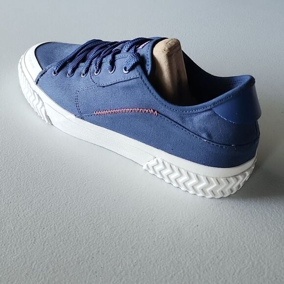 New Sketchers Street Trax Hi Daily Tread Sneaker in Navy, Size 9 - Picture 1 of 5